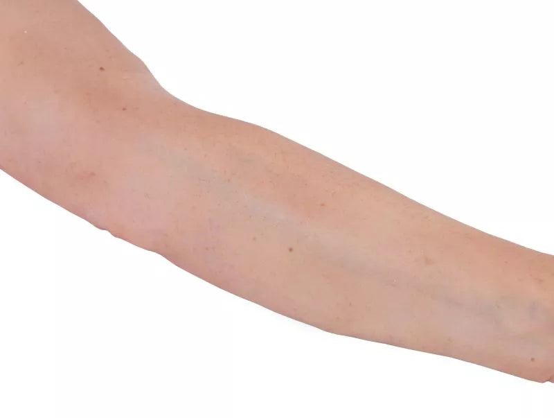 Puncture Pete – hyperrealistic IV training arm, light skin color