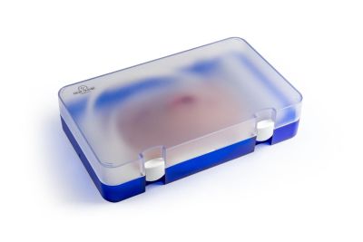 Wound moulage stab groin, Wound Packing