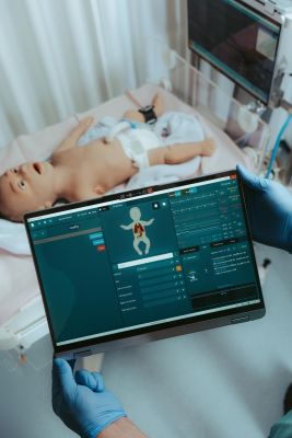 NEMO Ultimate High End Neonatal Simulation Manikin - Erler-Zimmer T5000