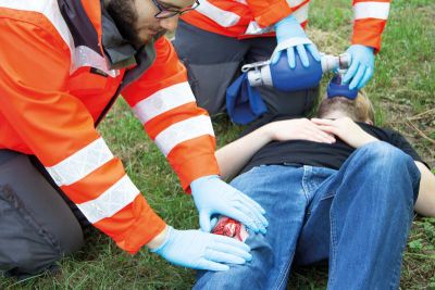 Wound moulage open fracture, leg with bleeding function